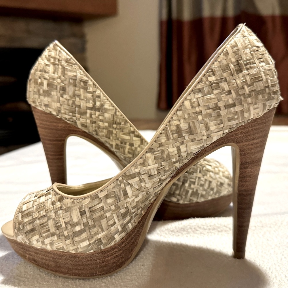 (6) Multi-Gradient Levity Raffia Woven Peep Toe Stiletto ~4.75” Heel